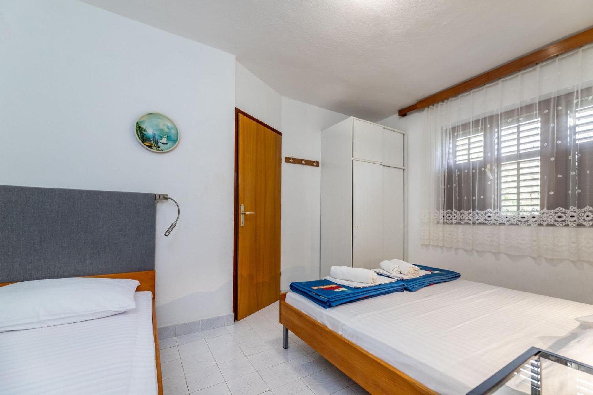 Apartments Janko Zarok Baska  Luaran gambar