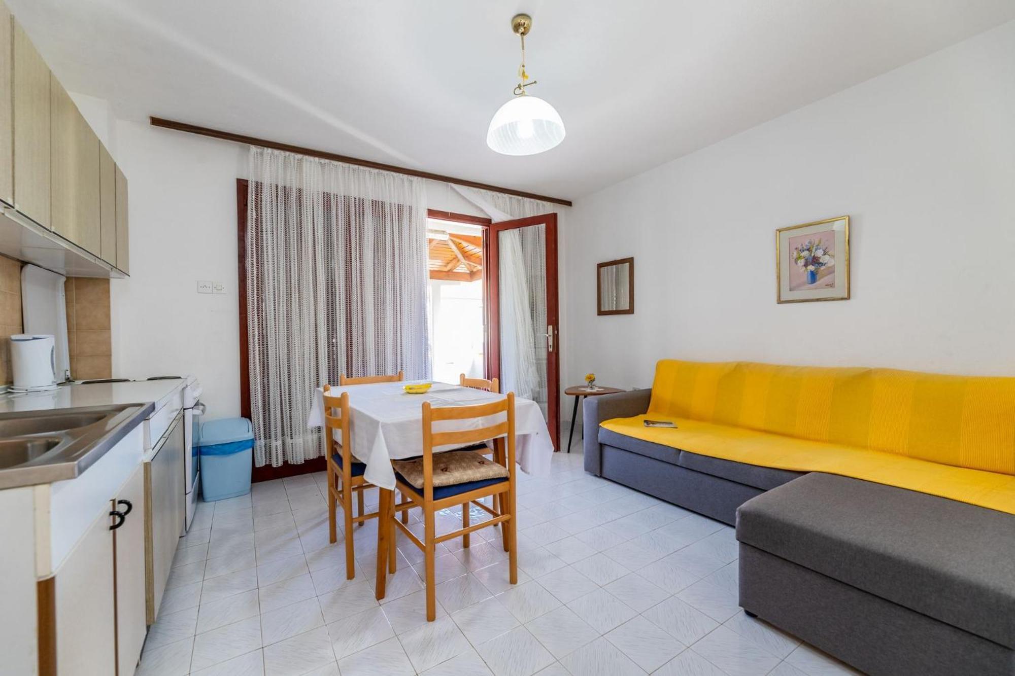 Apartments Janko Zarok Baska  Luaran gambar